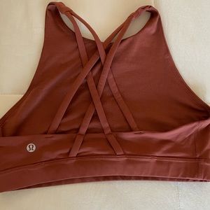 Lululemon high neck sports bra